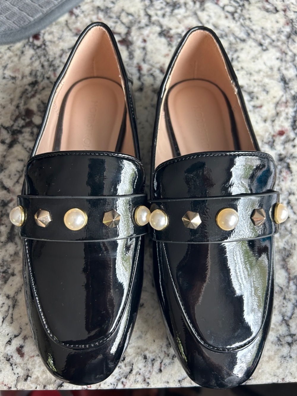 EUC Nordstrom Black Patent Pearl and gold stud-Accent kid's Loafers size 13